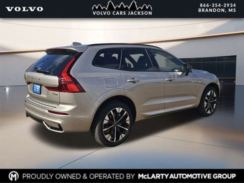 New 2026 Volvo XC60 T8 Plus w/ Protection Package Premier AWD/4WD image 4