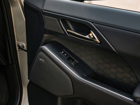 Used 2025 Lexus GX 550 w/ Accessory Package (2T) image 92