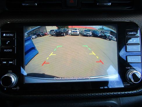 Used 2021 Nissan Kicks SV FWD image 17
