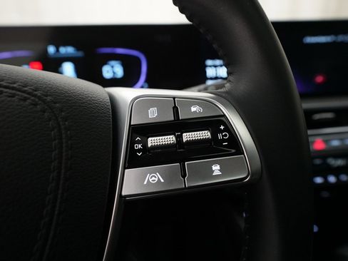 Used 2025 Kia Telluride S image 20