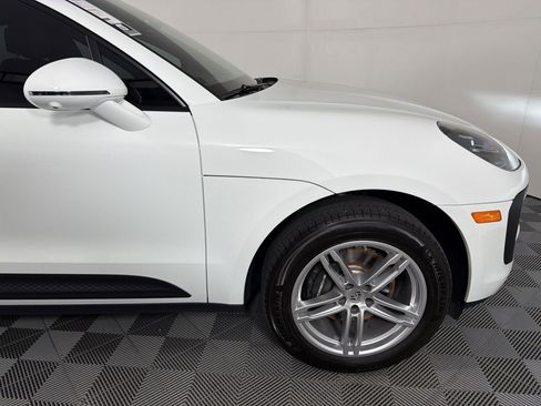 Used 2026 Porsche Macan AWD/4WD image 13