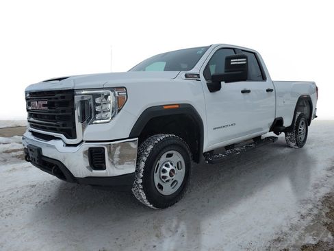 Used 2022 GMC Sierra 2500 Pro w/ Convenience Package image 2