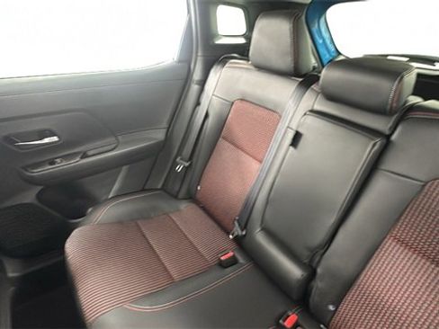 New 2026 Nissan Kicks SR w/ Cold Weather Package image 14