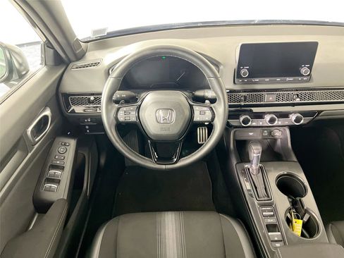 Used 2023 Honda Civic Sport image 22