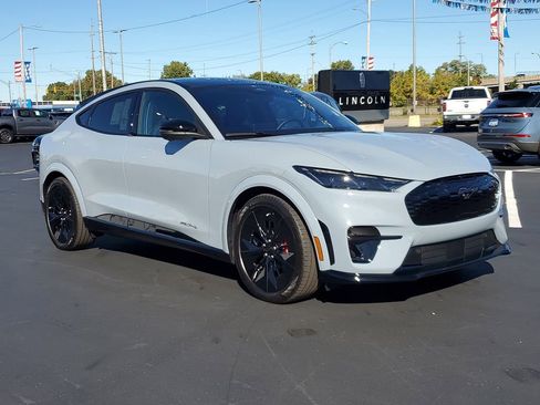 New 2025 Ford Mustang Mach-E GT image 2