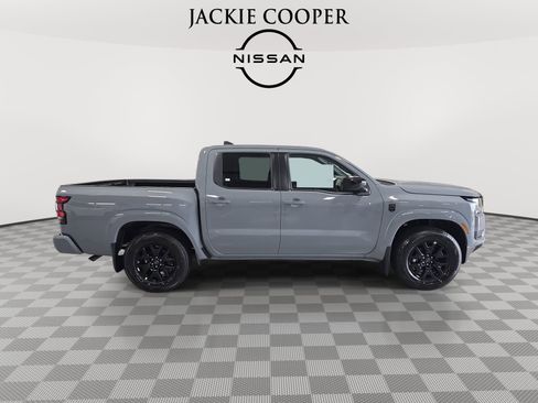New 2026 Nissan Frontier SV w/ Tow Package RWD image 4