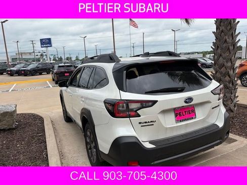 Used 2025 Subaru Outback Onyx Edition AWD/4WD image 17