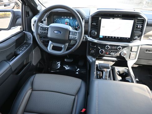 New 2025 Ford F150 Lariat w/ Equipment Group 501A Mid image 31