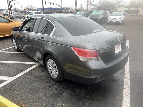 Used 2010 Honda Accord LX image 3