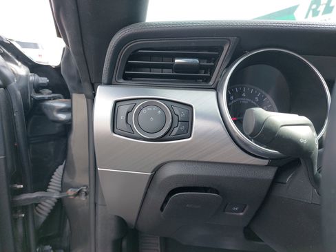 Used 2020 Ford Mustang GT Premium image 26