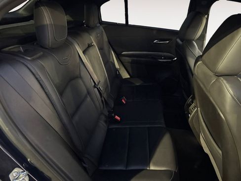 Used 2025 Cadillac XT4 Premium Luxury image 29