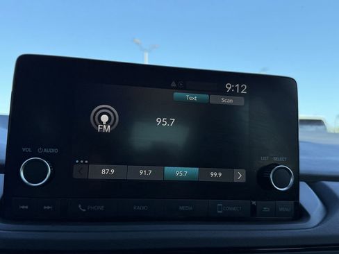 Used 2025 Honda Accord SE image 15