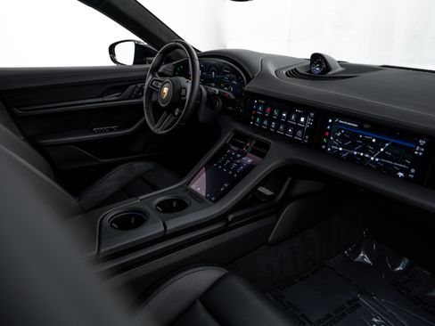 Certified 2024 Porsche Taycan GTS AWD/4WD image 12