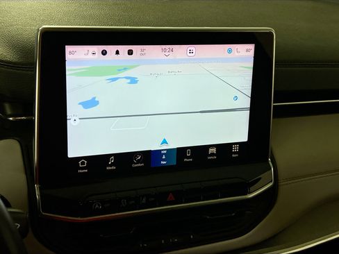 Used 2022 Jeep Compass Limited w/ Elite Group image 13