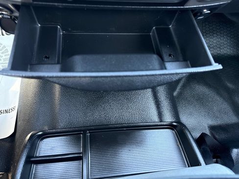 Used 2016 RAM 2500 SLT AWD/4WD image 22
