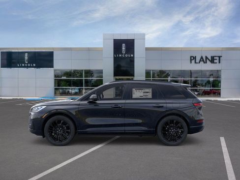 New 2026 Lincoln Corsair Reserve w/ Jet Appearance Package image 3