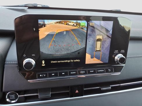 Used 2024 Mitsubishi Outlander SE image 18