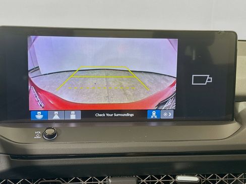 Used 2024 Honda Accord Sport image 15