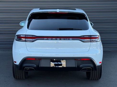 New 2026 Porsche Macan image 6