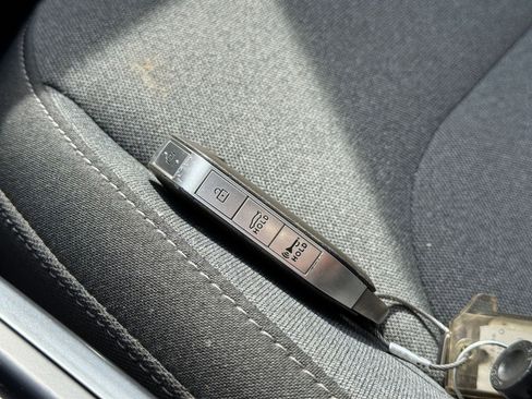 Used 2025 Kia K4 LXS image 22