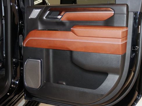 Used 2024 GMC Sierra 2500 Denali Ultimate image 78