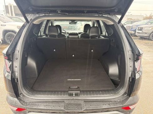 Used 2023 Hyundai Tucson Limited FWD image 10
