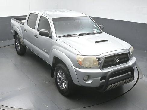 Used 2006 Toyota Tacoma PreRunner RWD image 39