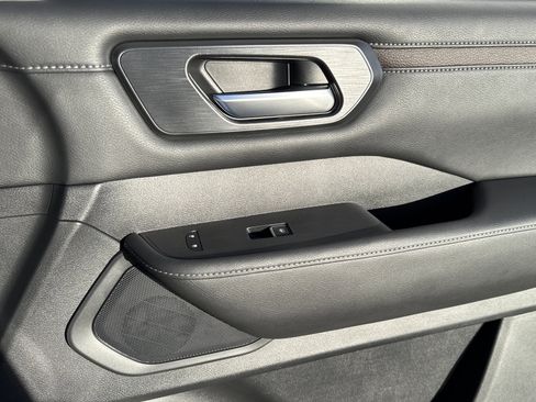 New 2026 Nissan Armada SL image 22