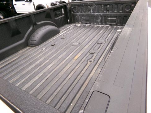 Used 2017 Ford F450 Platinum w/ Platinum Ultimate Package AWD/4WD image 31