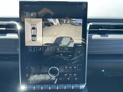 New 2025 GMC Sierra EV Denali image 15