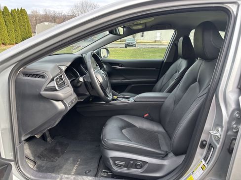 Used 2024 Toyota Camry XSE image 13