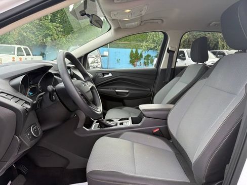 Used 2019 Ford Escape SE AWD/4WD image 20