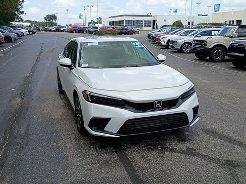 Used 2023 Honda Civic EX-L image 1