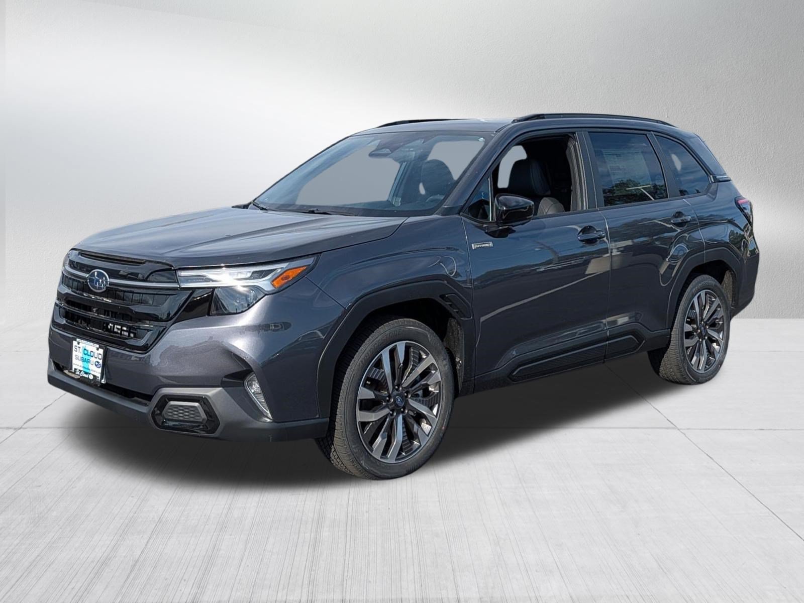 New 2026 Subaru Forester Touring AWD/4WD image 2