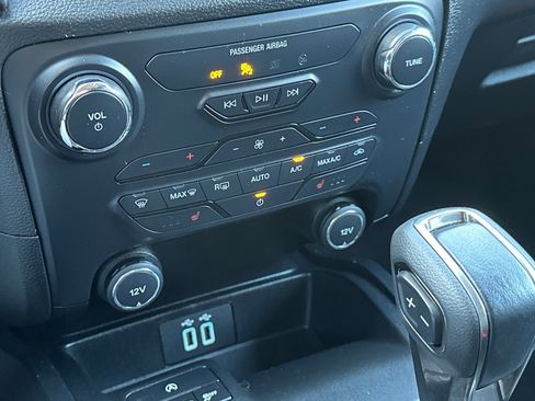 Used 2020 Ford Ranger Lariat w/ Technology Package image 28