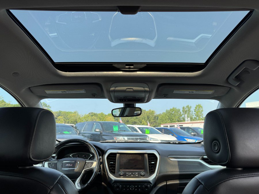 Used 2018 GMC Acadia SLT AWD/4WD image 23