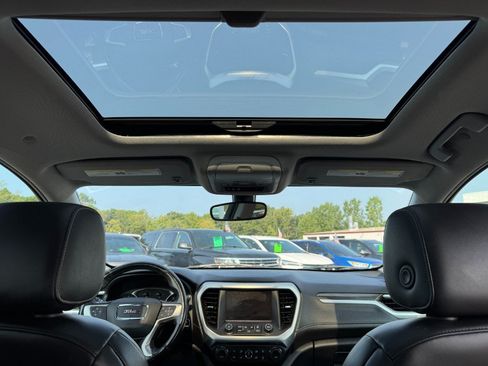 Used 2018 GMC Acadia SLT AWD/4WD image 23