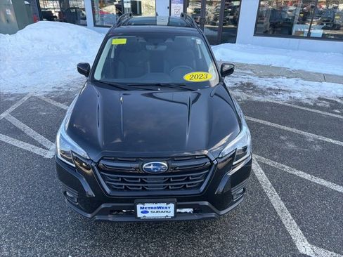 Used 2023 Subaru Forester Premium image 14