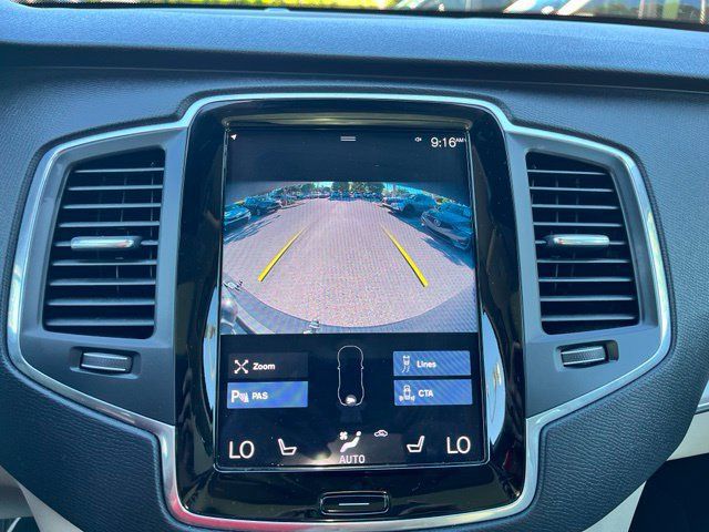 Used 2022 Volvo XC90 T5 Momentum w/ Climate Package FWD image 12
