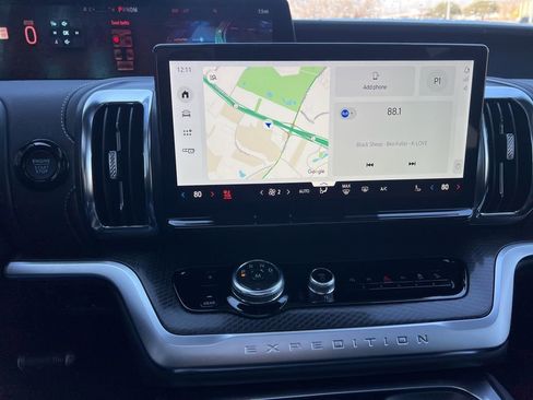 New 2026 Ford Expedition Max Platinum w/ Stealth Appearance Package image 21