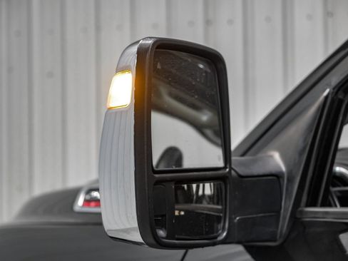 Used 2024 RAM 2500 Laramie w/ Safety Group AWD/4WD image 41