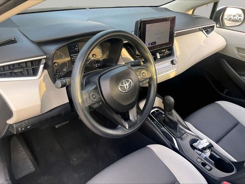 Used 2024 Toyota Corolla LE FWD image 16