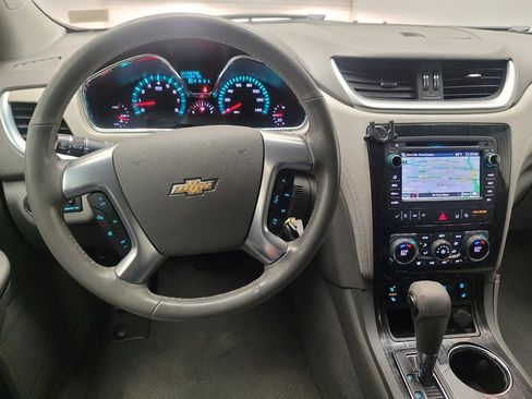 Used 2017 Chevrolet Traverse Premier FWD image 22