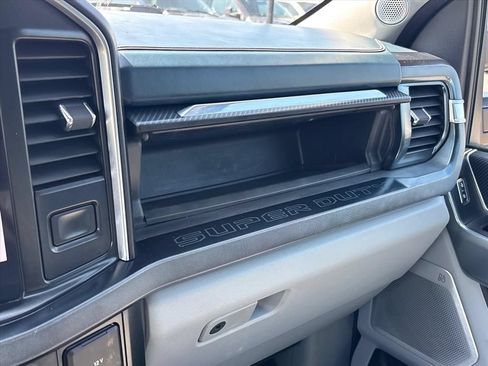 Used 2023 Ford F250 Limited AWD/4WD image 42