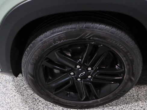 Used 2025 Chevrolet Trax ACTIV w/ Driver Confidence Package image 11