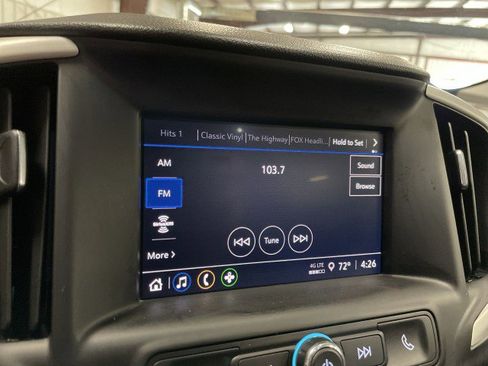 Used 2024 GMC Terrain SLE FWD image 18