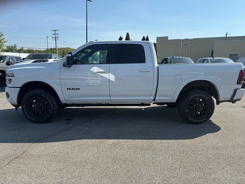 New 2026 RAM 2500 Limited AWD/4WD image 2