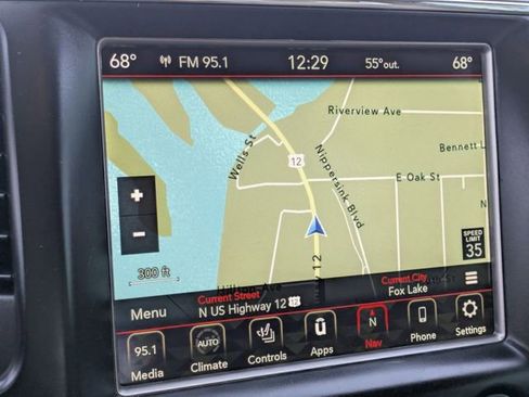 Used 2018 Jeep Grand Cherokee Limited w/ Luxury Group II image 19