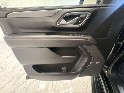 Used 2023 Chevrolet Suburban RST w/ Sport Performance Package AWD/4WD image 23