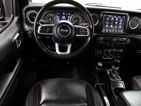 Used 2021 Jeep Gladiator Overland w/ Popular Equipment Package image 16